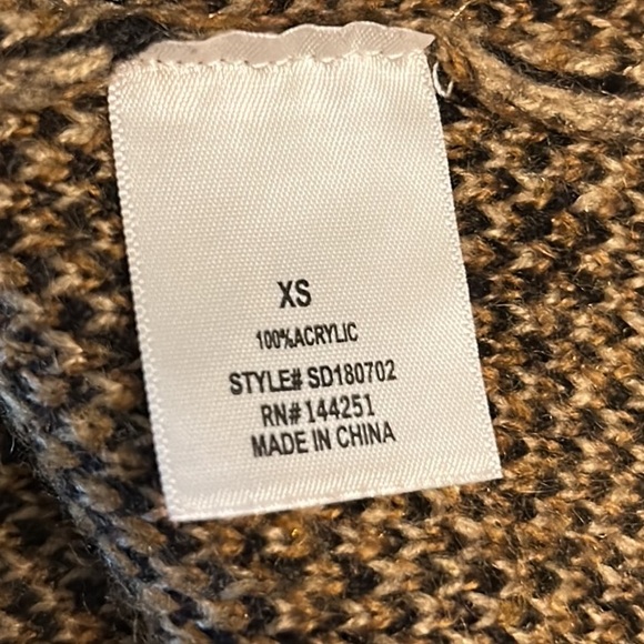 Harper Heritage Francesca’s Leopard Animal Print Fuzzy Sweater Mini Dress - XS - Picture 11 of 12